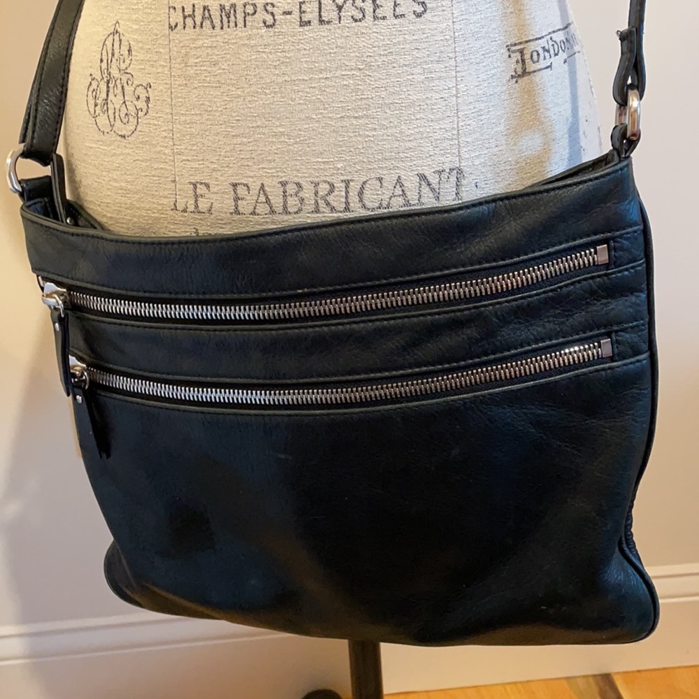 MARGOT CROSS BODY BAG LEATHER- Black